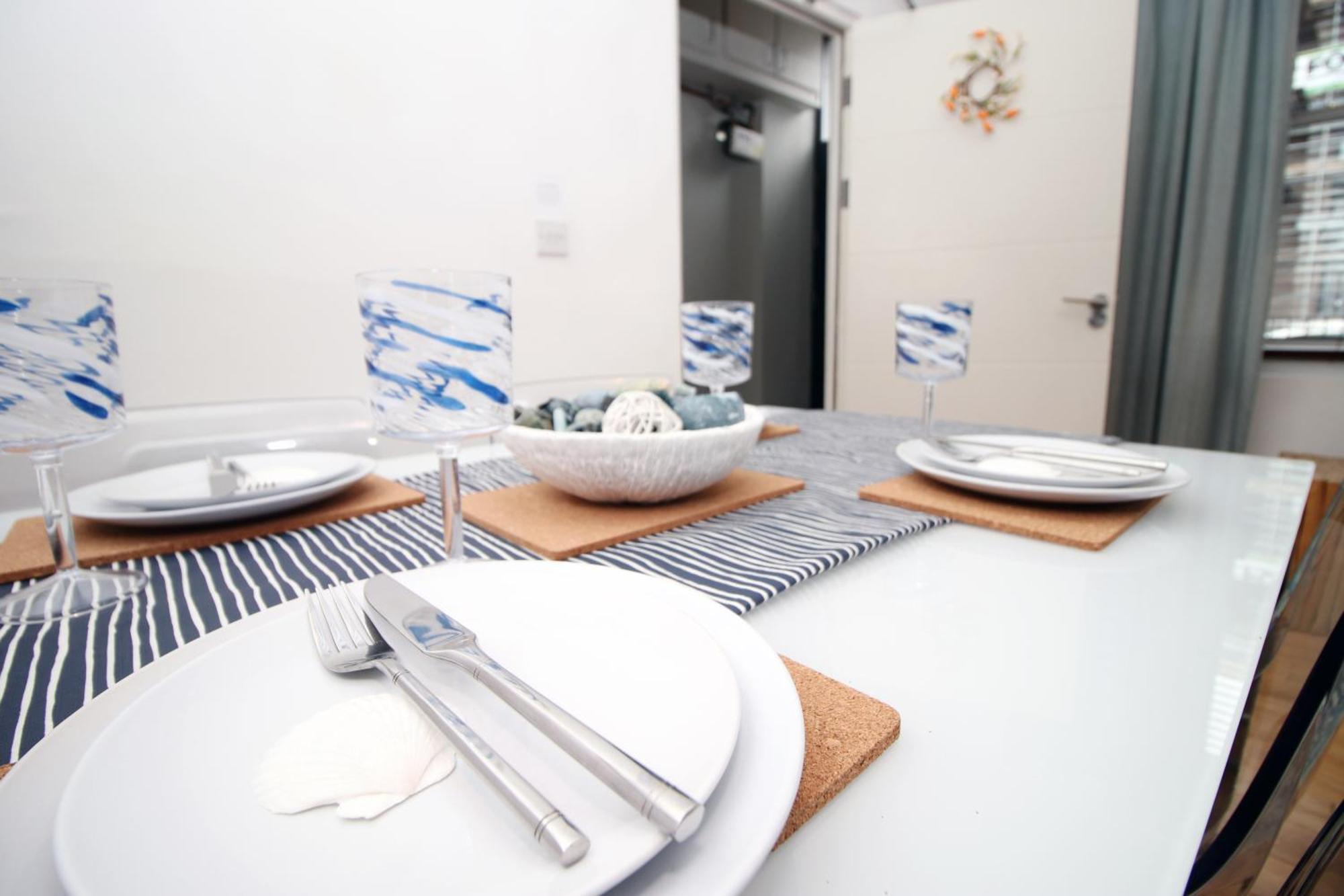 Coastal Penarth Dream! Close To Cardiff Superb Location Near Bars And Restaurants! Dog Friendly And Welcome Breakfast Pack! ภายนอก รูปภาพ